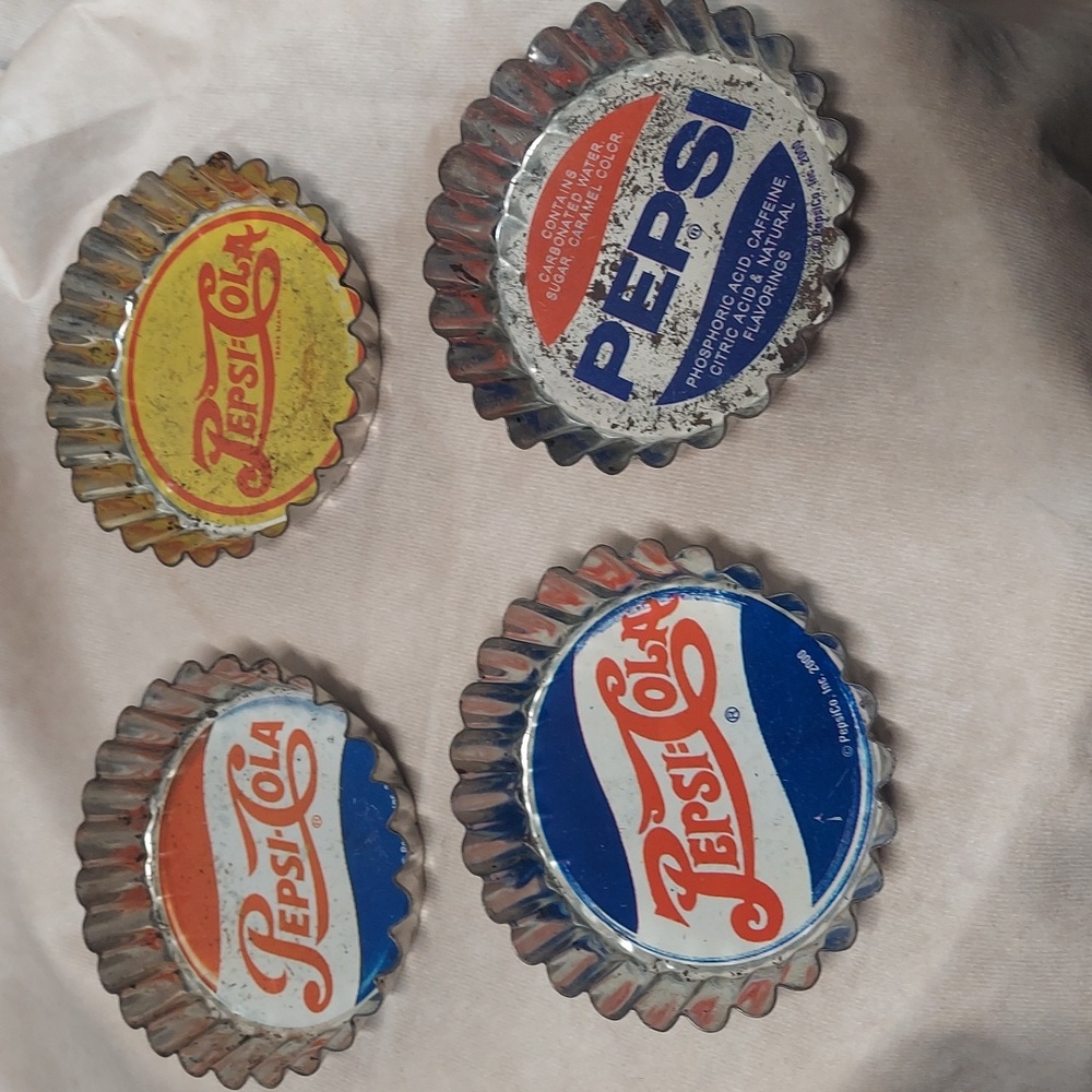 Vintage 2000 Pepsi Cola Coaster Set Retro Soda Pop Barware 4" Round Felt Backed
